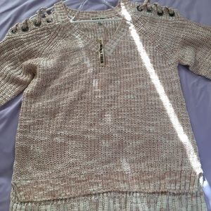 Sweater with lace up shoulders curvy